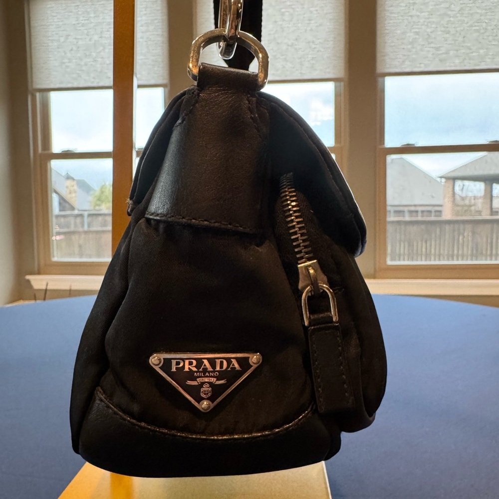 Prada Tessuto Vitello Convertible Shoulder Bag Black Nylon Dual Zip - Picture 7 of 14